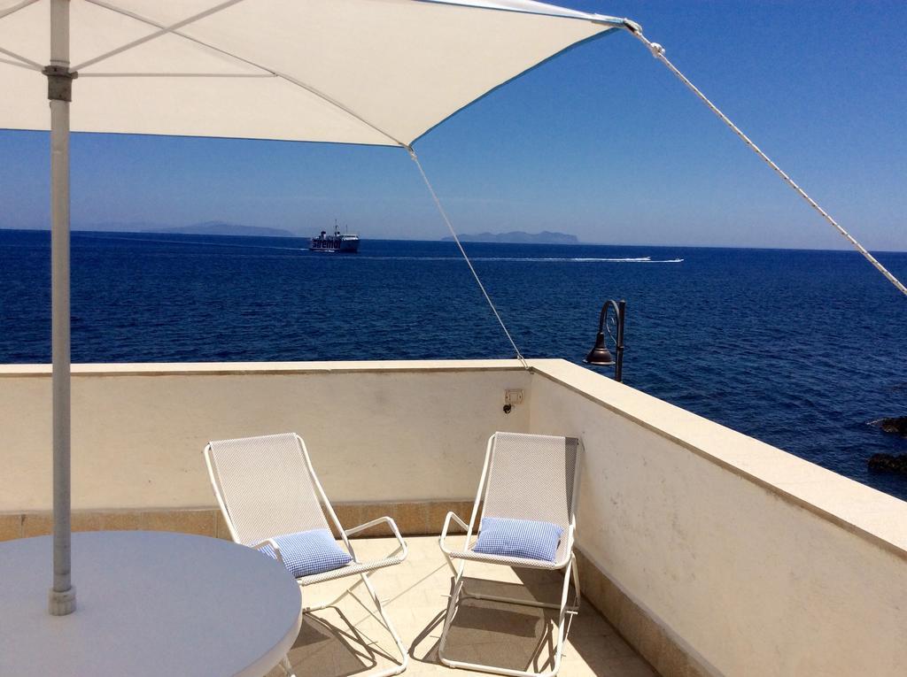 Dimora Tipica Vista Mare Apartment Marettimo Exterior photo